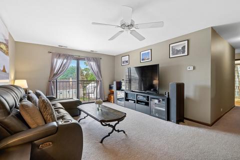 1302 E Washington St #A2, Des Plaines, IL 60016 photo 2