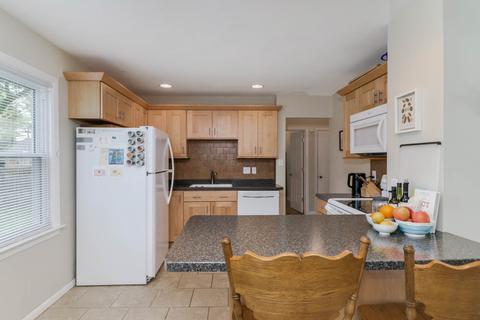 411 Bowles St, Normal, IL 61761 photo 14