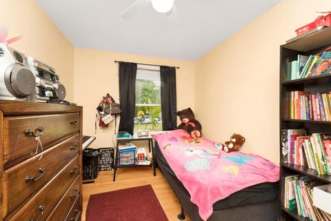 2406 Lilac St, Mchenry, IL 60051 photo 9