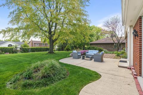 8425 Clynderven Rd, Burr Ridge, IL 60527 photo 25