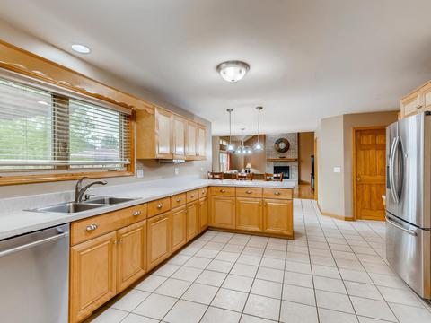 25016 Sandra Ln, Plainfield, IL 60544 photo 11