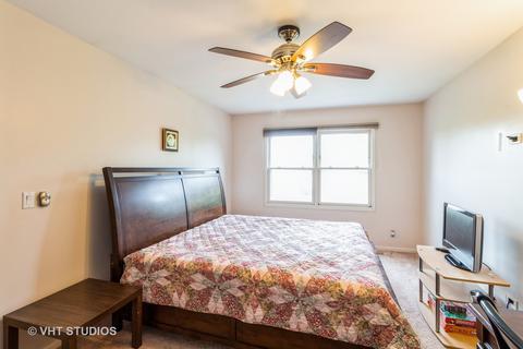 5301 Elliott Dr, Hoffman Estates, IL 60192 photo 10