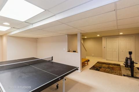 5301 Elliott Dr, Hoffman Estates, IL 60192 photo 14