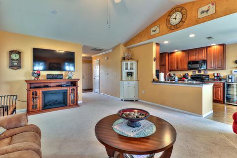 3404 Sharp Dr, Champaign, IL 61822 photo 8