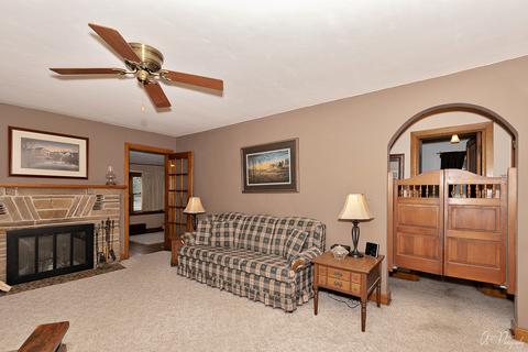 9613 Main St, Hebron, IL 60034 photo 13