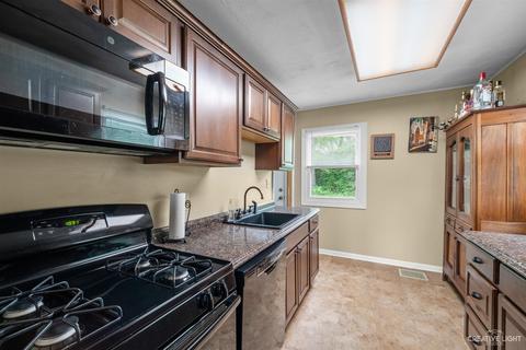 322 Westgate Dr, Aurora, IL 60506 photo 9