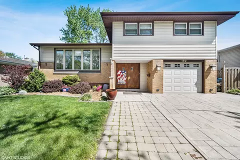 192 Dulles Rd, Des Plaines, IL 60016 photo 1