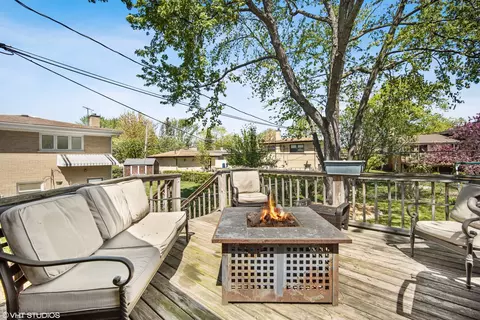 192 Dulles Rd, Des Plaines, IL 60016 photo 15