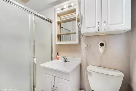 192 Dulles Rd, Des Plaines, IL 60016 photo 6