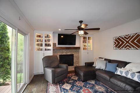 2095 Monday Dr, Elgin, IL 60123 photo 17