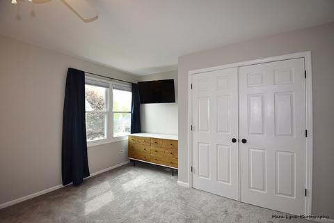 2095 Monday Dr, Elgin, IL 60123 photo 20