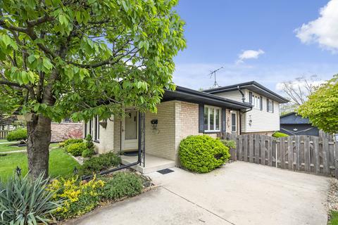 14607 Kolin Ave, Midlothian, IL 60445 photo 2