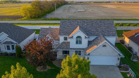 425 Spring Park Loop, Bourbonnais, IL 60914 photo 3