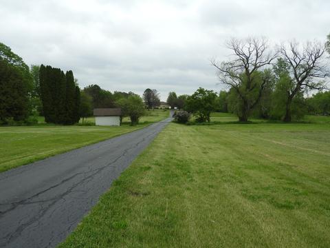 508 Menge Rd, Marengo, IL 60152 photo 2