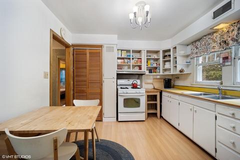 814 Glendale Rd, Glenview, IL 60025 photo 5