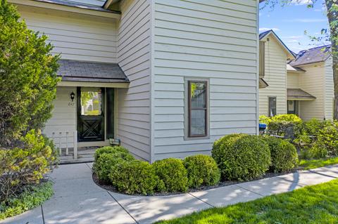 647 Mitchell Ct, Gurnee, IL 60031 photo 5