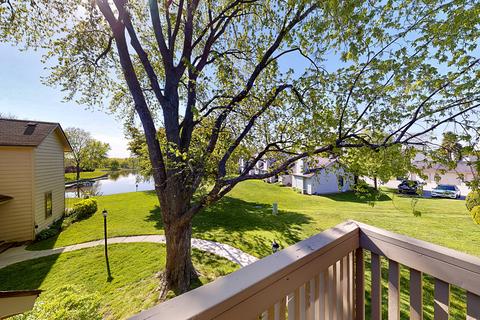647 Mitchell Ct, Gurnee, IL 60031 photo 26
