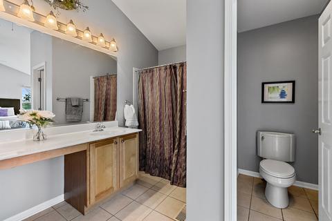 2938 Falling Waters Dr, Lindenhurst, IL 60046 photo 14