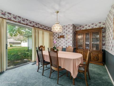 504 Bridle Ln, Wheaton, IL 60187 photo 6