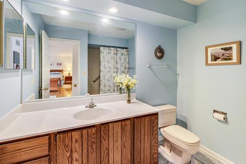 3443 Davis St, Evanston, IL 60203 photo 25