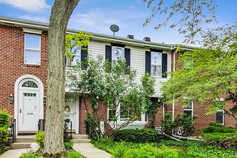 3443 Davis St, Evanston, IL 60203 photo 1