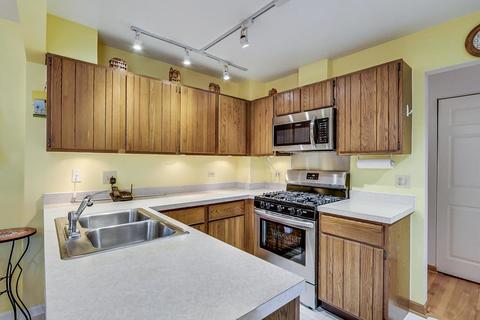 3443 Davis St, Evanston, IL 60203 photo 8