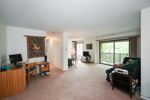 1606 Thames Ct #B, Wheaton, IL 60189 photo 6