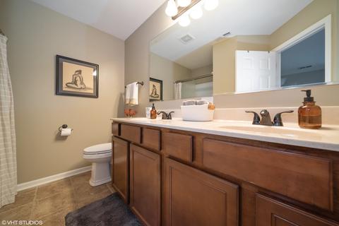 2148 Concord Dr, Mchenry, IL 60050 photo 10
