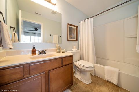 2148 Concord Dr, Mchenry, IL 60050 photo 12