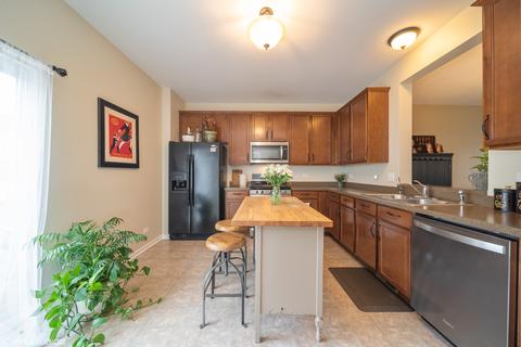2148 Concord Dr, Mchenry, IL 60050 photo 7