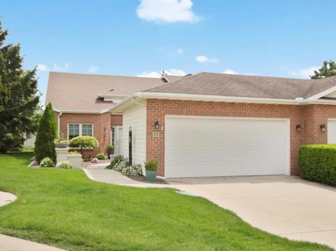 23 Grape Vine Ln, Bloomington, IL 61704 photo 1