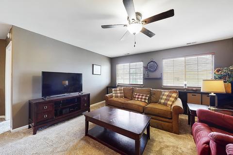 2477 Cushing Ln, Aurora, IL 60503 photo 16