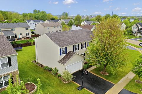 2477 Cushing Ln, Aurora, IL 60503 photo 4