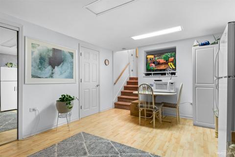 1003 S Naperville Rd, Wheaton, IL 60189 photo 9