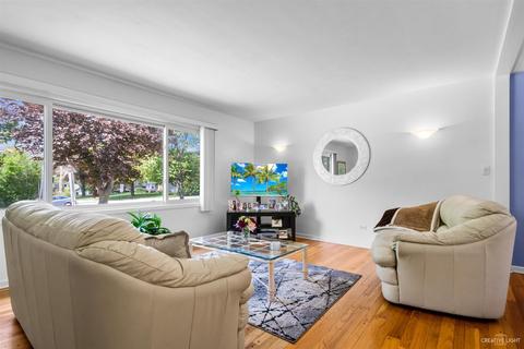 1003 S Naperville Rd, Wheaton, IL 60189 photo 8