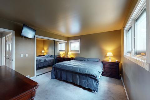 1035 E Forest Ave, Des Plaines, IL 60018 photo 18