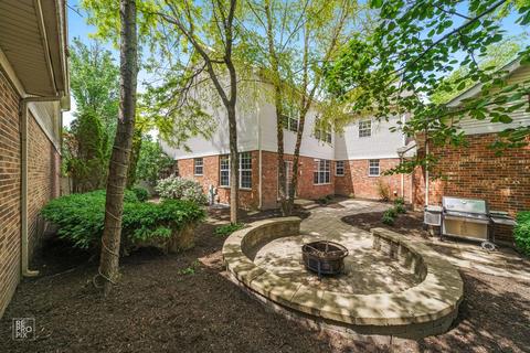 261 Garden Dr, Elgin, IL 60124 photo 20