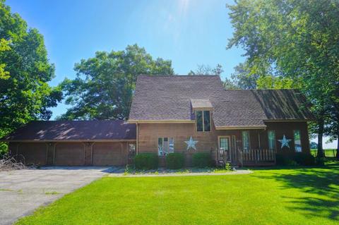 7844 Buttercup Rd, Weldon, IL 61882 photo 1