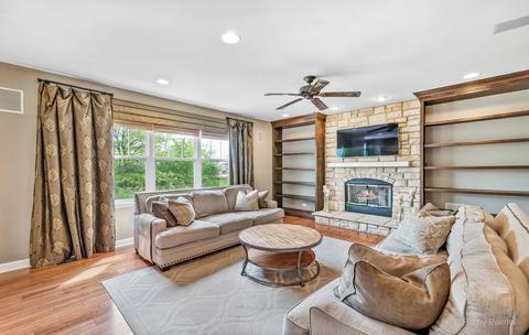 3911 Murphy Dr, Mchenry, IL 60050 photo 17