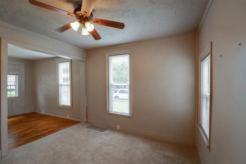 1402 Fell Ave, Bloomington, IL 61701 photo 10