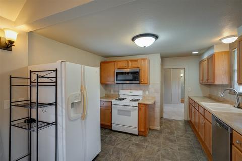 1402 Fell Ave, Bloomington, IL 61701 photo 11