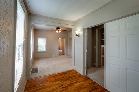 1402 Fell Ave, Bloomington, IL 61701 photo 9