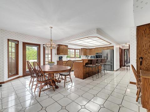 31 W150 Prairie Ln, Wayne, IL 60184 photo 7