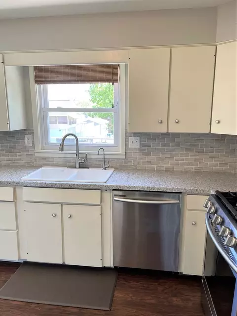 1708 15th St, Peru, IL 61354 photo 5