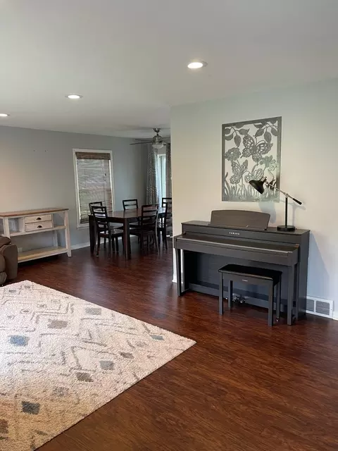 1708 15th St, Peru, IL 61354 photo 8