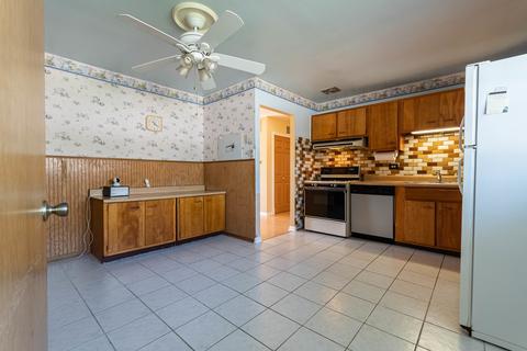 865 Morton St, Hoffman Estates, IL 60169 photo 12