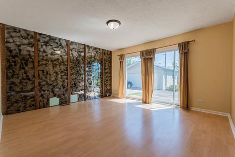 865 Morton St, Hoffman Estates, IL 60169 photo 5