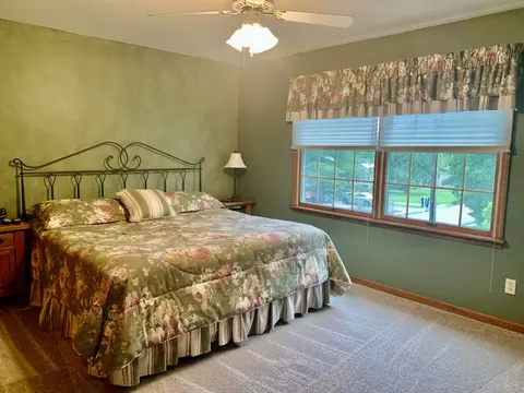 1807 Baker Ln, Peru, IL 61354 photo 38