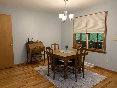 1807 Baker Ln, Peru, IL 61354 photo 29