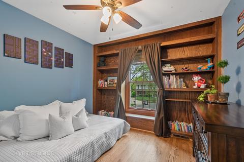 4255 Eisenhower Cir, Hoffman Estates, IL 60192 photo 15